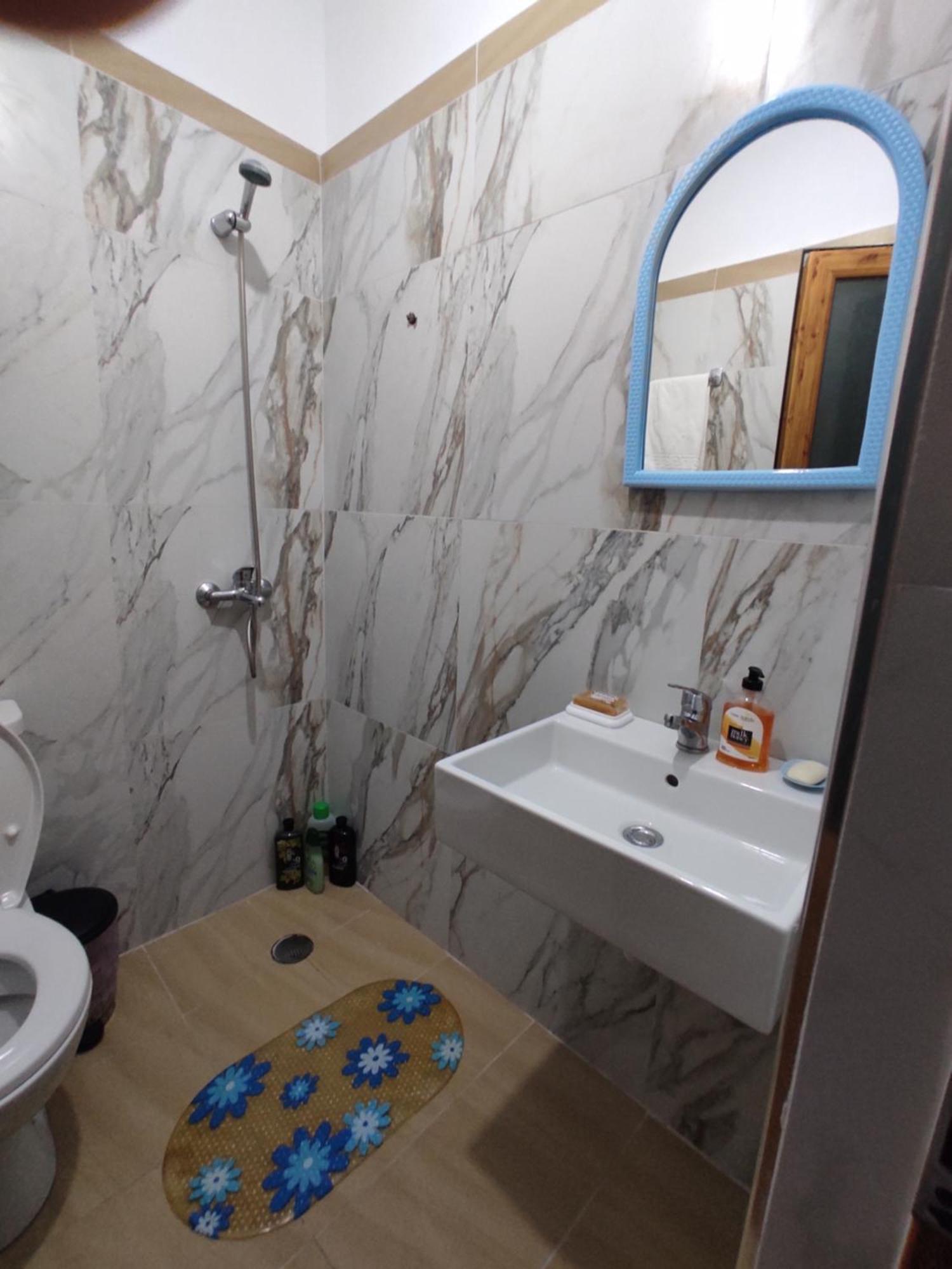 Dino Guest House Гирокастра Экстерьер фото